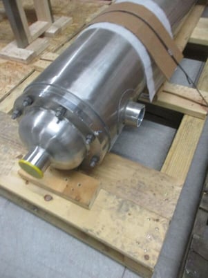 85 sq.ft., 150 psi shell, Enerquip, 150 psi tube, sanitary shell & tube heat exchanger, 375&deg;F, 8" diameter x - Image 3