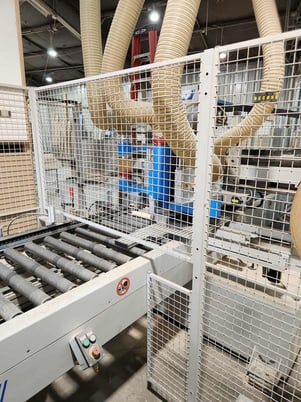 Alberti #Vector CN class feed throught CNC drilling machine - Image 2