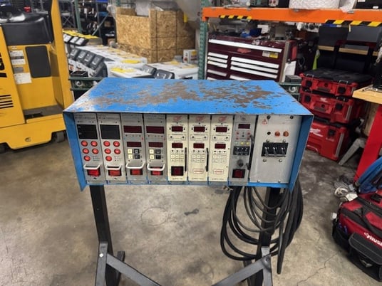 DME, 8 zone hot runner controller on stand with cables - Image 4