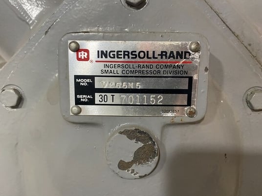 Ingersoll-Rand, V255N5, Reciprocating Vacuum Pump, w/ Triple Groove Belt Pulley, 17" Dia, 3-5 HP - Image 2