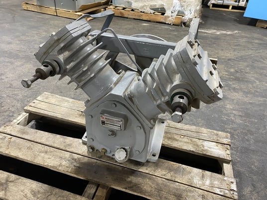 Ingersoll-Rand, V255N5, Reciprocating Vacuum Pump, w/ Triple Groove Belt Pulley, 17" Dia, 3-5 HP - Image 8