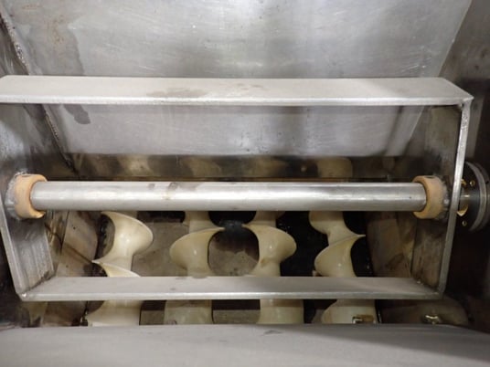 Rheon #MD013, Depositor, 12" x 15" capacity, 0.81 kW, 200 V, 1992 - Image 5