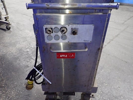 Rheon #MD013, Depositor, 12" x 15" capacity, 0.81 kW, 200 V, 1992 - Image 8