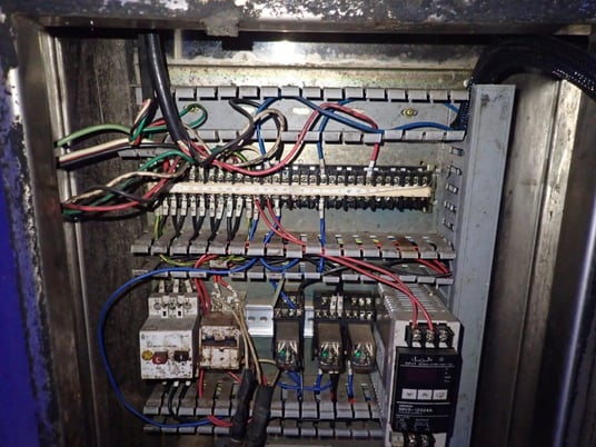 Rheon #MD013, Depositor, 12" x 15" capacity, 0.81 kW, 200 V, 1992 - Image 9