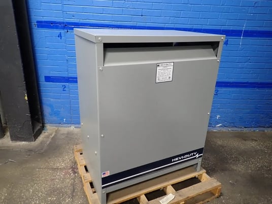 220 KVA 460 Primary, 460Y/266 Secondary, EGS #DT651H2205, Transformer, 3 Phase, 60 Hz, 276 Amps - Image 1