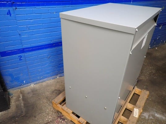 220 KVA 460 Primary, 460Y/266 Secondary, EGS #DT651H2205, Transformer, 3 Phase, 60 Hz, 276 Amps - Image 4