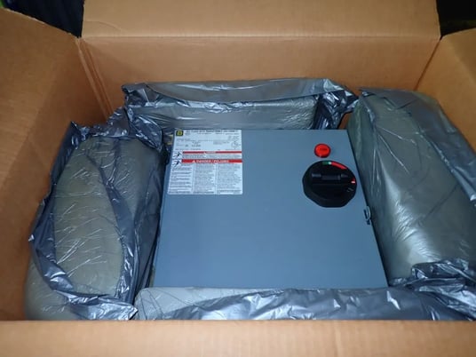 2000 VA, Square D #9070SK2000G3D101, Transformer Disconnect, 1 Phase, 60 Hz, 480/575 V Primary, 115 V - Image 1