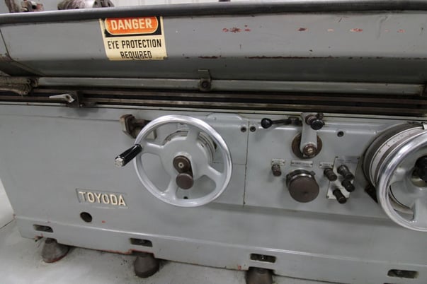 12" x 40" Toyoda Universal Cylindrical Grinder #GUP28-100 - Image 7