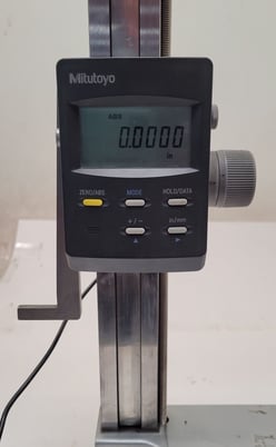 MITUTOYO 574-212-1 Heightmatic High Precision Height Gauge - Image 1