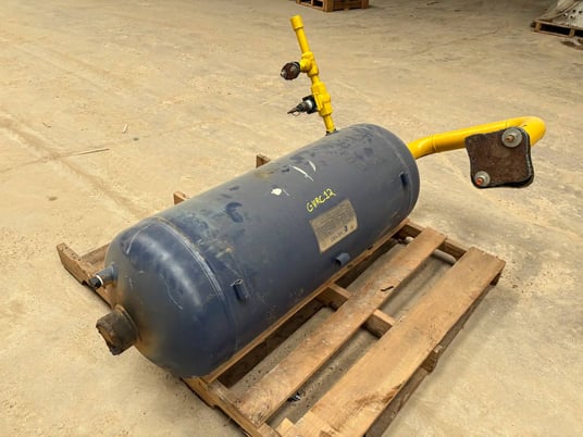 140 Gallon, Henry Technologies #COS-16042-140, Vertical Ammonia Oil Separator, 16" diameter x 42" L tank, 400 - Image 4