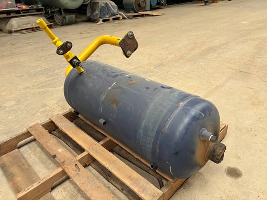 140 Gallon, Henry Technologies #COS-16042-140, Vertical Ammonia Oil Separator, 16" diameter x 42" L tank, 400 - Image 6