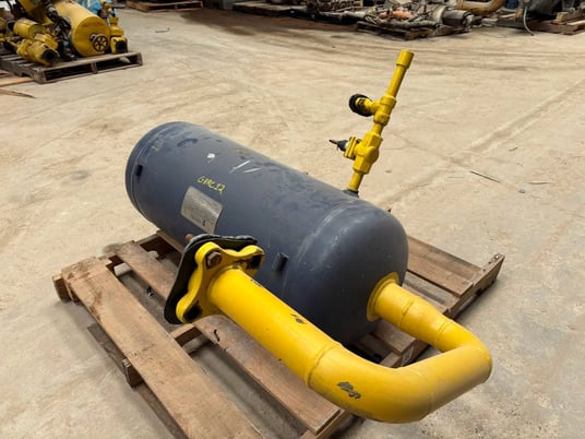 140 Gallon, Henry Technologies #COS-16042-140, Vertical Ammonia Oil Separator, 16" diameter x 42" L tank, 400 - Image 10