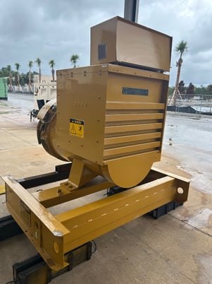 500 KW, Caterpillar SR4B, 588 Frame, 277/480 Volts, Arrangment # 5N5078 - Image 4