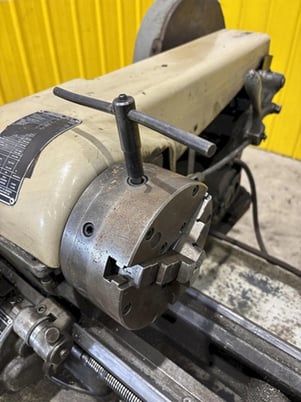 9" South Bend #CL-670Z, bench top engine lathe, 3-jaw chuck, 52-1475 RPM - Image 4