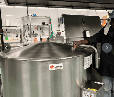 100 gallon Legion #LGB-100F, Stainless Steel Self-Contained Jacketed Steam Kettle, 47.8" L x 55.6" width x - Image 8