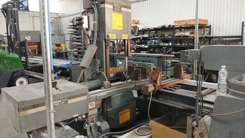 18" x 22" Hem #V100LA-3, Automatic Tilting-Head Vertical Band Saw, 15" Blade, 5 HP, 220/440 V., 3-Ph., 2004 - Image 6