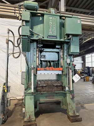 150 Ton, Minster Hevi-Stamper #E2-150-42-30, straight side double crank, 8" stroke, 31.5" Shut Height, 6" - Image 3