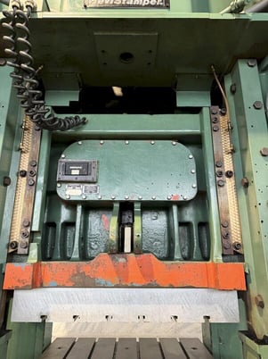 150 Ton, Minster Hevi-Stamper #E2-150-42-30, straight side double crank, 8" stroke, 31.5" Shut Height, 6" - Image 4