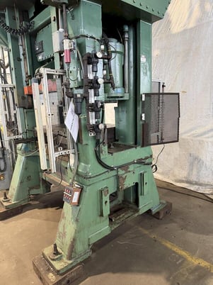 150 Ton, Minster Hevi-Stamper #E2-150-42-30, straight side double crank, 8" stroke, 31.5" Shut Height, 6" - Image 9