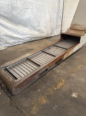 12" wide x 48" long Hennig #KM0-0320-00, chip conveyor - Image 4