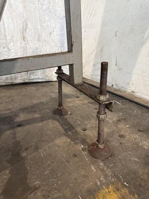 12" wide x 48" long Hennig #KM0-0320-00, chip conveyor - Image 5