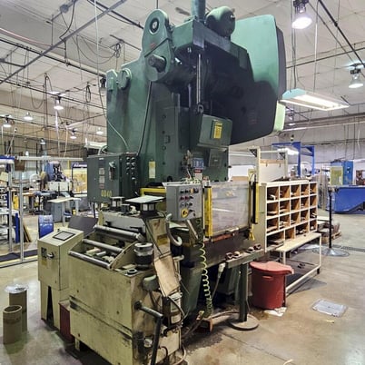 110 Ton, Bliss #C-110, OBI press, 8" stroke, CWP SMX-24 servo feeder - Image 3