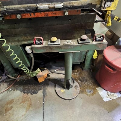 110 Ton, Bliss #C-110, OBI press, 8" stroke, CWP SMX-24 servo feeder - Image 9