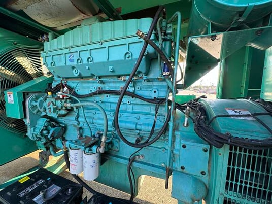 400 KW Cummins #DFCE, diesel generator set, 562 hours, NTA855-G5engine, 2002 - Image 7