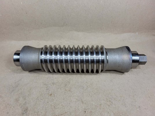 Caterpillar #4737210, Shaft - Image 1