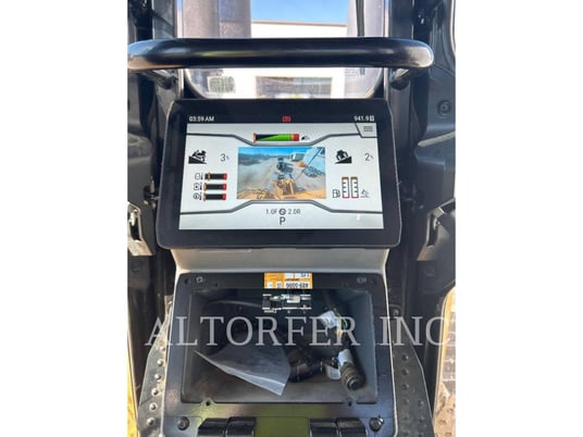 Caterpillar D6-20XEVPT, Crawler Dozer, 1237 hours, S/N: LRG01201, 2024 - Image 5