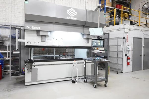165 Ton, BLM #320-150, CNC electric press brake, Sphera 21 by ESA Control, 10' overall, 100" between housing - Image 2