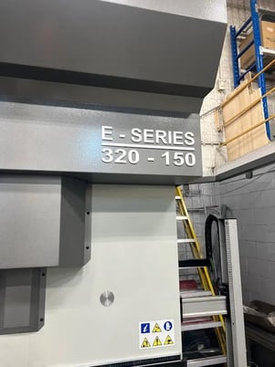 165 Ton, BLM #320-150, CNC electric press brake, Sphera 21 by ESA Control, 10' overall, 100" between housing - Image 4