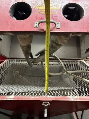 42" x 24" x 23" Ace Automation #2, sandbalst cabinet blast cleaning - Image 9