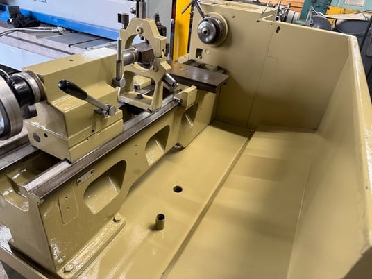 13" x 40" DoAll #13", Engine Lathe, 7" swing over cross slide, 50-2500 RPM, 3-5 HP, threading - Image 5