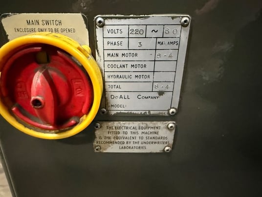 13" x 40" DoAll #13", Engine Lathe, 7" swing over cross slide, 50-2500 RPM, 3-5 HP, threading - Image 8