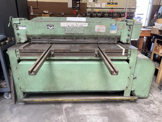 12 gauge x 4.4' Pexto #12U52, mechanical shear, 24" manual back gauge, 2-support arms, foot treadle - Image 1