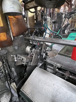 Modern #2LD, cut-off press, 1/4 to 2-1/4 outside dimension capacity, 10 HP - Image 2