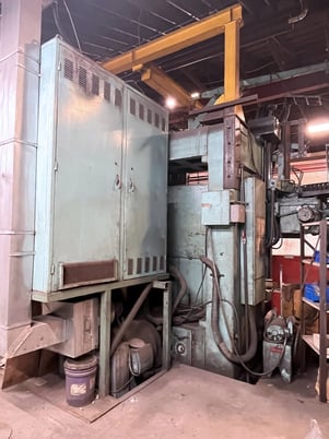 82.6" Summit #SC2000, vertical turret lathe, Newall digital read out - Image 4