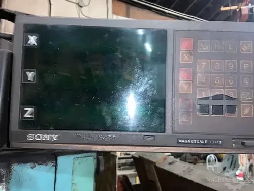 82.6" Summit #SC2000, vertical turret lathe, Newall digital read out - Image 7