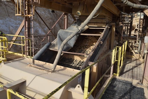 168" x 192" HR International screener - Image 2