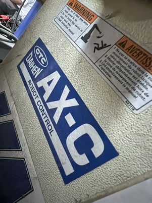 OTC, AXCMN1-U000, robots, 4' diameter rotary table, 2006 - Image 9