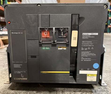 Square D NW 30 HDC DC Circuit Breaker with Micrologic DC 1.0, 3000 amp. (4 Available) - Image 1