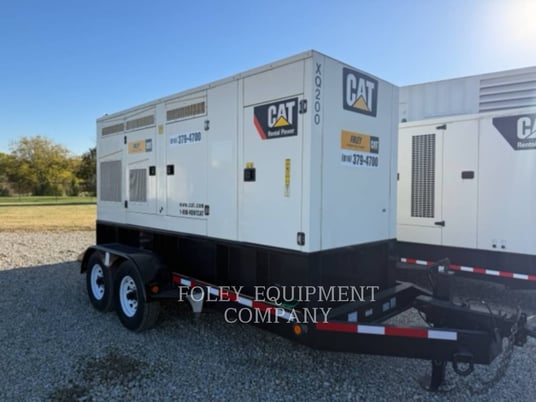 200 KW Caterpillar #XQ200-T4I, portable diesel generator set, multi-volt, C7.1 engine, 2014 - Image 1