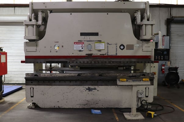 175 Ton, Cincinnati #AS175-10 Autoshape, CNC hydraulic press brake, 12' overall, 126-3/4" between housing - Image 1