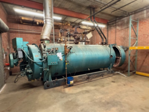 250 HP Cleaver-Brooks #CB-100-200, Packaged Steam Boiler, Natural Gas, 150 PSI, 230 Volts, 10 HP blower, 1981 - Image 4