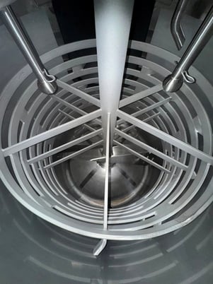 500 gallon Feldmeier, Stainless steel chopper tank, jacketed, with drum tilter, 2003 - Image 5