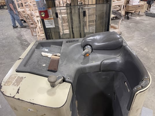 3000 lb. Crown #RR3520-35, Electric Reach Fork Lift, 210" max. fork height - Image 6