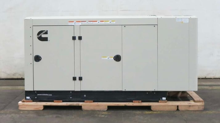 50 KW Cummins #C50N6, Natural gas / propane generator set, 120/240 Volts, 1-phase, 84.7 HP @ 1800 RPM - Image 1