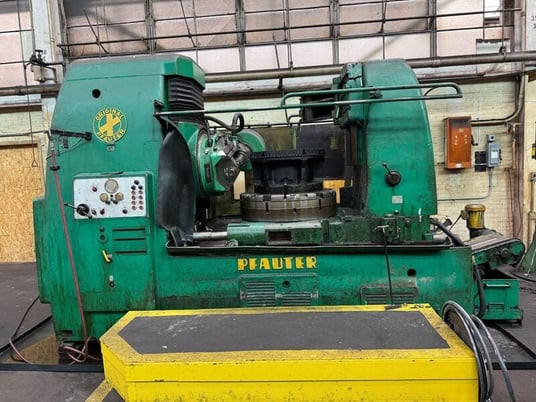 Pfauter #P1250, vertical gear hobber - Image 1