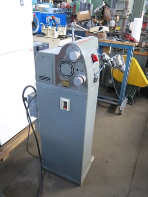 Deckel Soe, cutter grinder, axially adjustable wheel, w/ dust collector, 230 V., w/ tooling, on stand, AS IS - Image 2